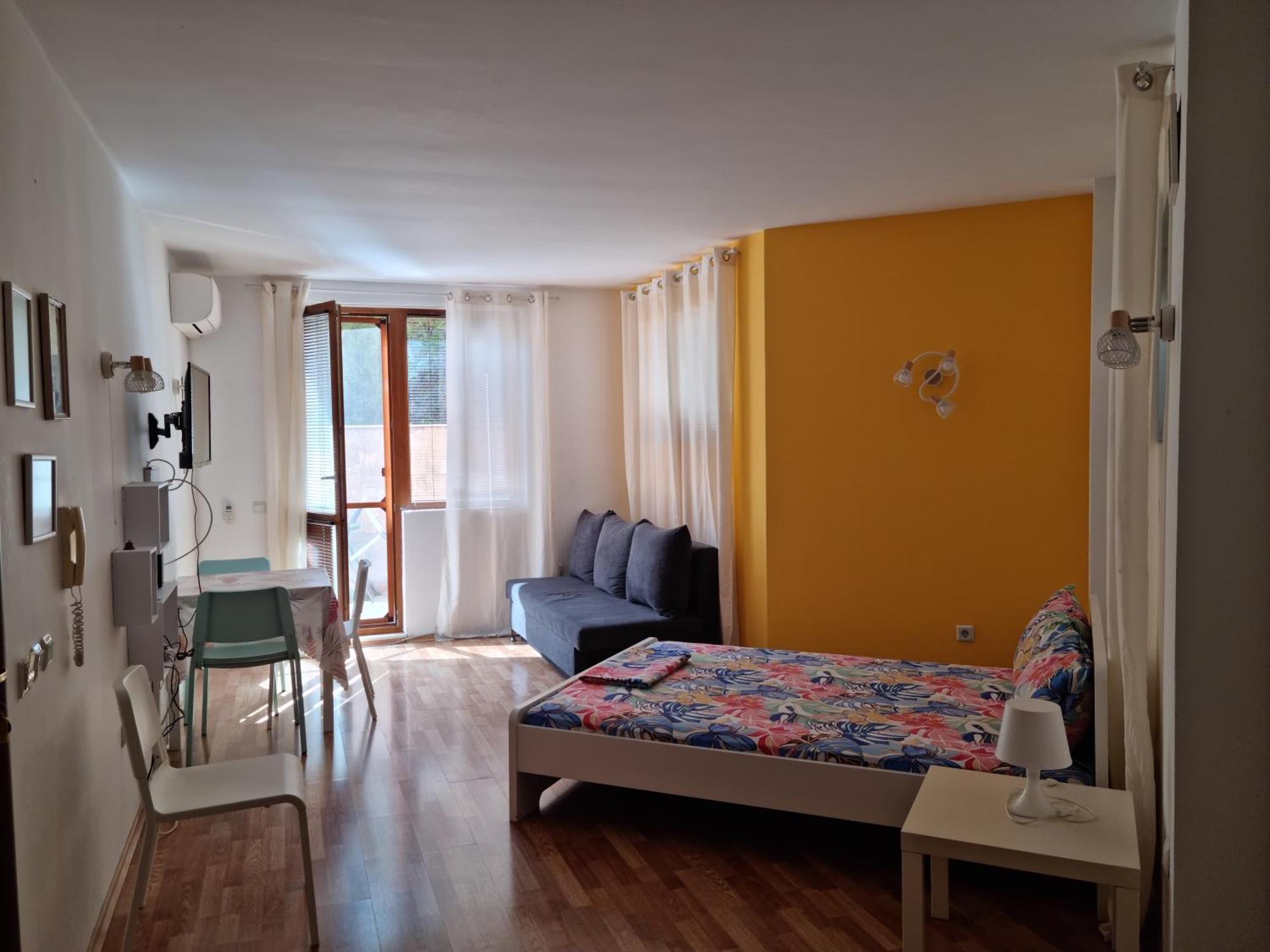 Fantasy Apartments Saint Constantine And Helena Resort セインツ・コンスタンティン＆ヘレナ エクステリア 写真